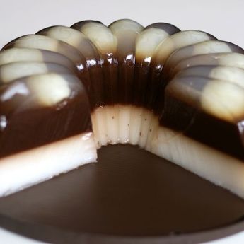 Dingin Di Tenggorokan, Berikut Cara Membuat Puding Marmer Hunkue