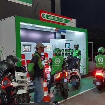 PLN Sebut Efisiensi Kendaraan yang Menggunakan BBM Cuma 15 Persen  