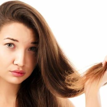 Kembali Sehat, Tips Atasi Rambut Bercabang Cuma dengan Air Beras