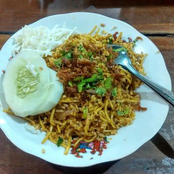 Cara Membuat Nasi Goreng Mawut Ala Abang Pedagang Kaki Lima 