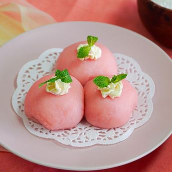 Campur Adonan Dengan Santan, Berikut Resep Mochi Stroberi Simpel