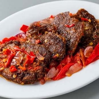Sajian Untuk Idul Adha, Berikut Cara Membuat Dendeng Kambing Balado