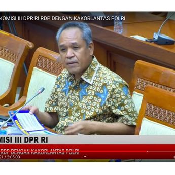 DPR Ingin Membuat SIM Tanpa Perpanjangan karena Jadi Ladang Cari Duit  