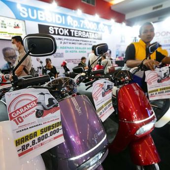 Pemerintah Bakal Permudah Untuk Syarat Penerima Subsidi Motor Listrik  
