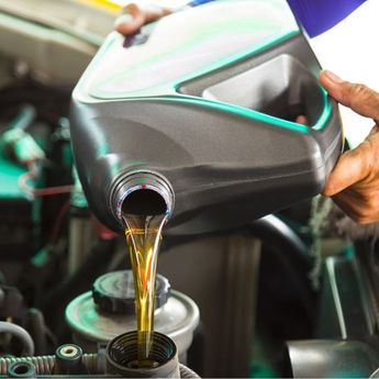 Setelah Beli Mobil Bekas Wajib Untuk Ganti Oli Mesin  