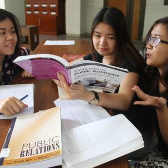 Agar Tak Bingung Pilih Jurusan Kuliah Sesuai Minat atau Prospek Kerja, Simak Kata Psikolog Berikut Ini