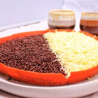 Tambahkan Topping Favorit, Berikut Resep Martabak Manis Tipis Kering