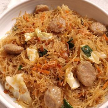Tambahkan Tempe untuk Isian, Berikut Resep Bihun Goreng Kampung Pedas