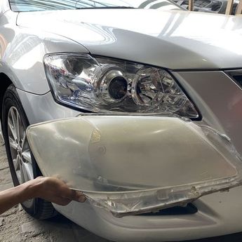 Mitos atau Fakta, Pasta Gigi Bisa Membuat Lampu Mobil Kembali Kinclong?  