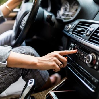 Penyebab Untuk AC Mobil Tidak Dingin, Pasti Ada Kebocoran  