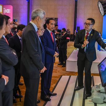 AIPF Dibuka Presiden, PLN Paparkan Green Enabling Supergrid hingga Rampungnya PLTS Terapung Cirata