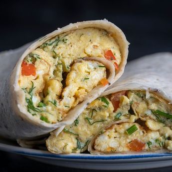Isiannya Padat Mengenyangkan, Berikut Cara Membuat Kebab Telur 