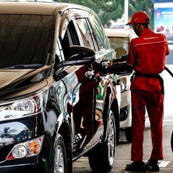 Harga BBM Naik, Mobil Listrik serta Hybrid Bakal Semakin Diminati?  