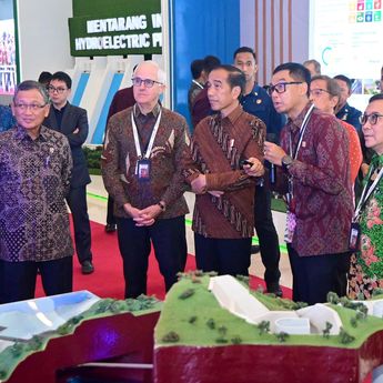 Di Hadapan Presiden Jokowi, Dirut PLN Paparkan Pengembangan Hydropower di Tanah Air