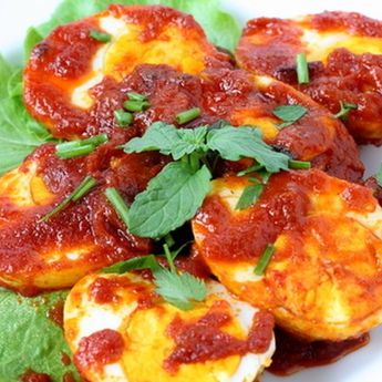 Menu Masakan Praktis, Berikut Cara Membuat Oseng Telur Daun Kucai