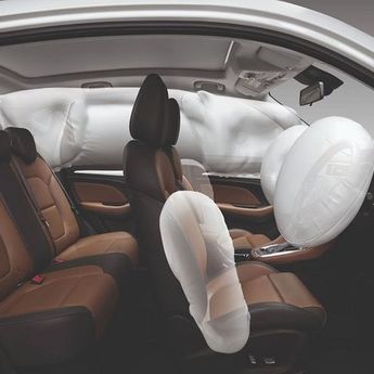 Pertolongan Pertama Saat Kondisi Lampu Indikator Airbag Mobil Menyala 