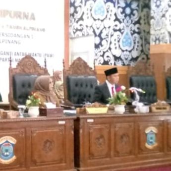 Ketua DPRD Pangkalpinang Pimpin Rapat Paripurna Raperda Pembentukan dan Susunan Perangkat Daerah Kota Pangkalpinang