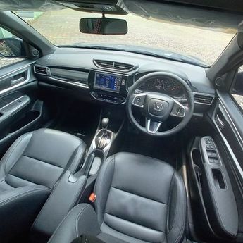 Efek Buruk Sering Bejek Gas pada Mobil Transmisi CVT  