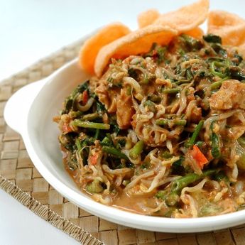  Cara Buat Gado-Gado Jawa Timur  Saus Kacang Kental, Sayuran Segar