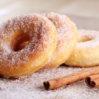Mengembang Sempurna, Berikut Cara Buat Donat Menul-Menul Tanpa Telur