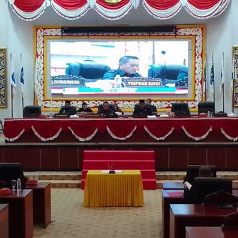 DPRD Provinsi Kep. Babel Sahkan Dua Raperda