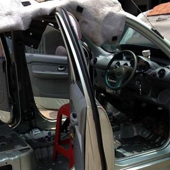 Waspada, Mobil Bekas Banjir Bisa Untuk Disamarkan dengan Cat Interior  