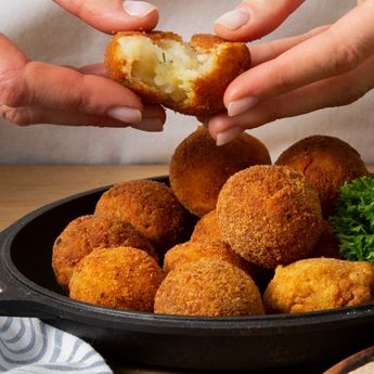 Cocok buat Lauk Bekal, Berikut Cara Membuat Kroket Kentang Wortel Isi Daging Ayam