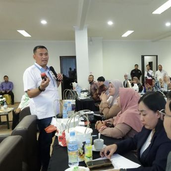 Pj Walikota Budi Utama Hadiri Kegiatan Pelatihan Kewirausahaan Bagi Pelaku Usaha UMKM