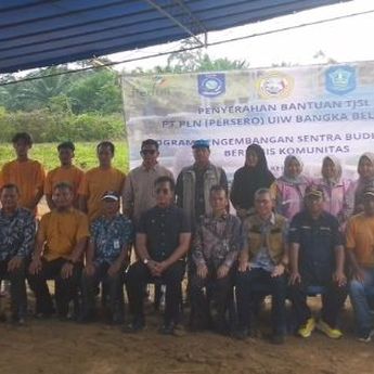 PT PLN UIW Babel Bersama Srikandi PLN Menyalurkan Bantuan TJSL kepada Kelompok POKDAKAN BIS KATANA