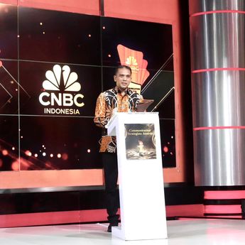 PLN Sabet Penghargaan CNBC Indonesia Communications Strategist Award 2024