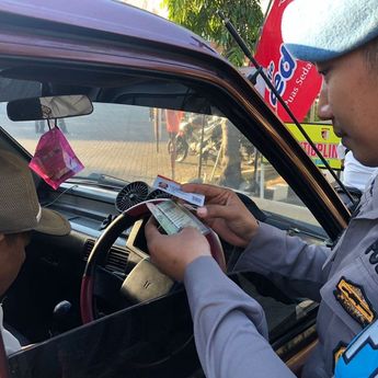 Berapa Untuk Denda Pengendara yang Tidak Membawa SIM dan STNK?  