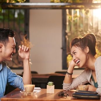 Naksir sama Cowok Zodiak Pisces(19 Februari - 20 Maret)? Begini untuk 8 Cara Menarik Perhatiannya  
