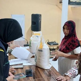Total 147 Ton, 7.364 Keluarga di Bangka Tengah Terima Bantuan Beras CPP