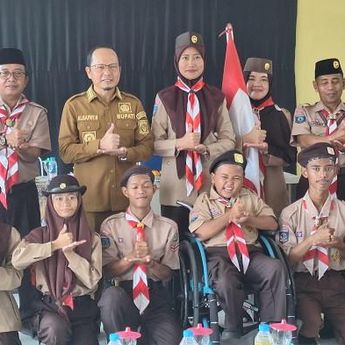 Enam Siswa SLB N Koba Wakili Bangka Tengah di Perkemahan Pramuka Berkebutuhan Khusus Nasional 2025   