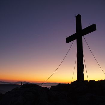 35 Poster Hari Kenaikan Yesus Kristus Gratis, Posting di Sosmed