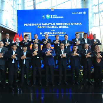 Kepercayaan Publik Jadi Pesan Utama Herman Deru untuk Dirut Baru Bank Sumsel Babel