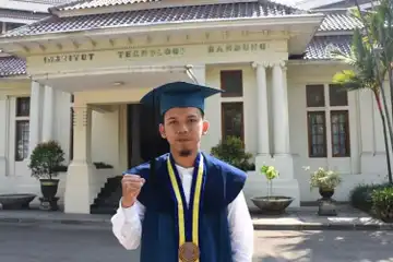 Reza Nurrahman, Lulusan ITB dengan IPK 3.98