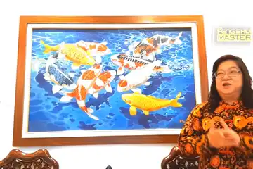 Xiang Yi menjelaskan feng shui lukisan ikan koi