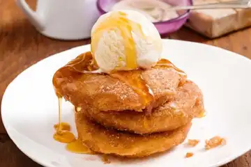 Apel goreng.