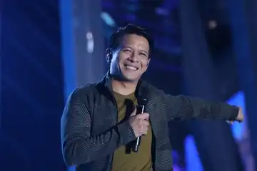 Vokalis Grup band NOAH, Ariel.