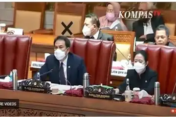Momen pimpinan DPR diduga mematikan mikrofon saat interupsi politikus Demokrat