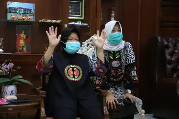  Risma Launching Kampung Pendidikan Arek Suroboyo 'KP KAS' Via Daring