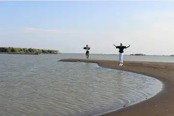 Pantai Muara Gembong