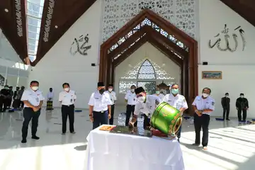 Masjid Al Fattah di Stasiun Cibatu Garut yang diresmikan Dirut KAI pada Kamis (8/7/2021) kemarin.