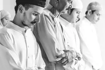 Illustraso Sholat Tahajud