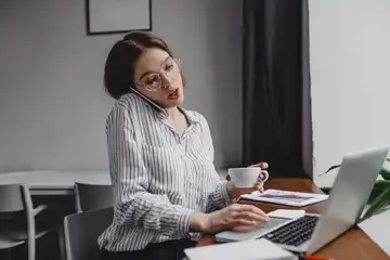 Ilustrasi Zodiak yang Dikenal Rumit dan Ribet
