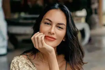 Sophia Latjuba.