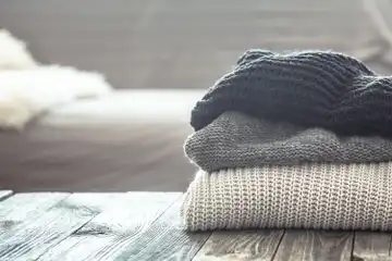 Ilustrasi Knitwear