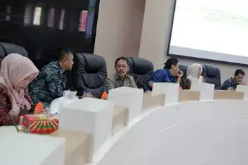 Rapat di Balaikota