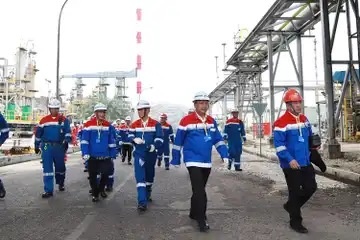 Ilustrasi daftar gaji pegawai pertamina